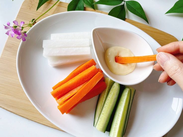 野菜スティックに❀フランスのマスタードで作るカラフルディップソース