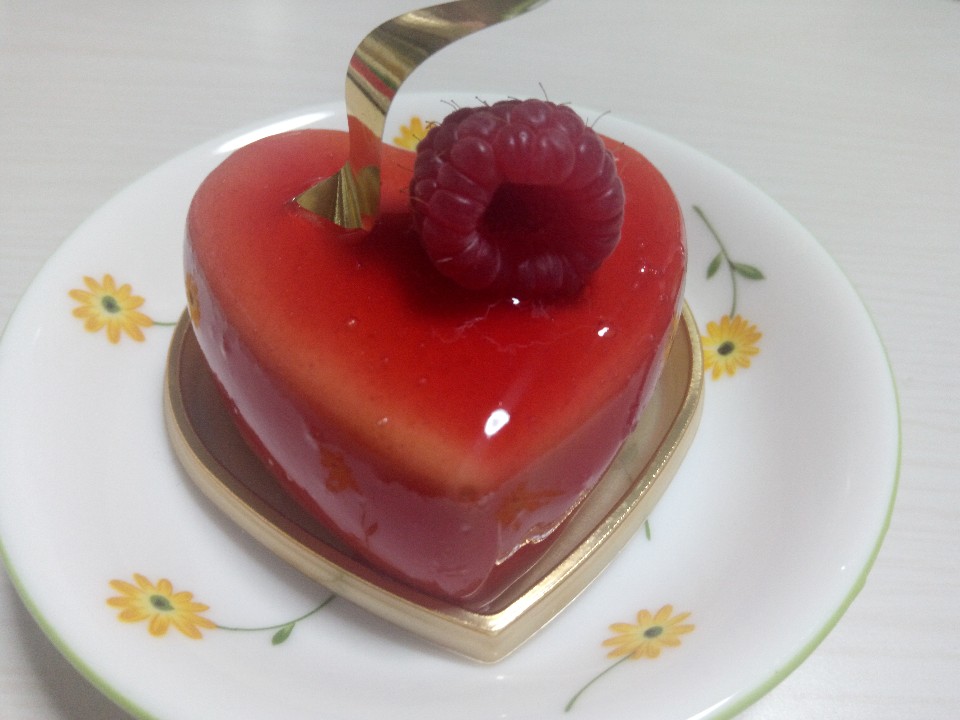 三鷹のLA CREPERIEが併設カフェをオープン！「Saint-Denis Cafe サンドニ・カフェ 」 –吉祥寺・杉並・中野・三鷹の不動産物件なら「殖産ベスト」