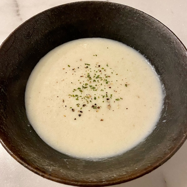 ごぼうと鶏肉の彩りスープ