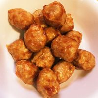 LOBOミートボールソース 肉団子タレ น้ำจิ้มลูกชิ้น 220mlタイ貿易倉庫ＵＤ