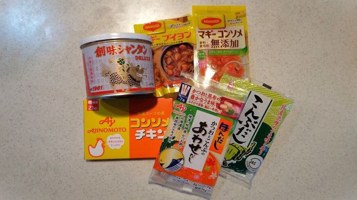 鶏ガラスープの代用品７選！ 使う際の注意点やだしの取り方を解説 – grapeグレイプ