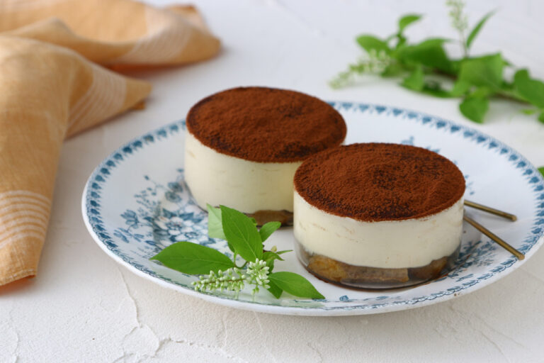 粘土で作る ミニチュアフードのレシピ帖本の情報ブティック社