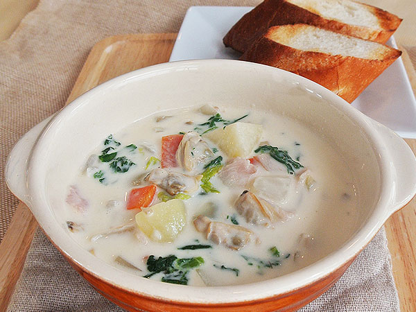 クラムチャウダー レシピシチューの素で簡単・あさり水煮缶