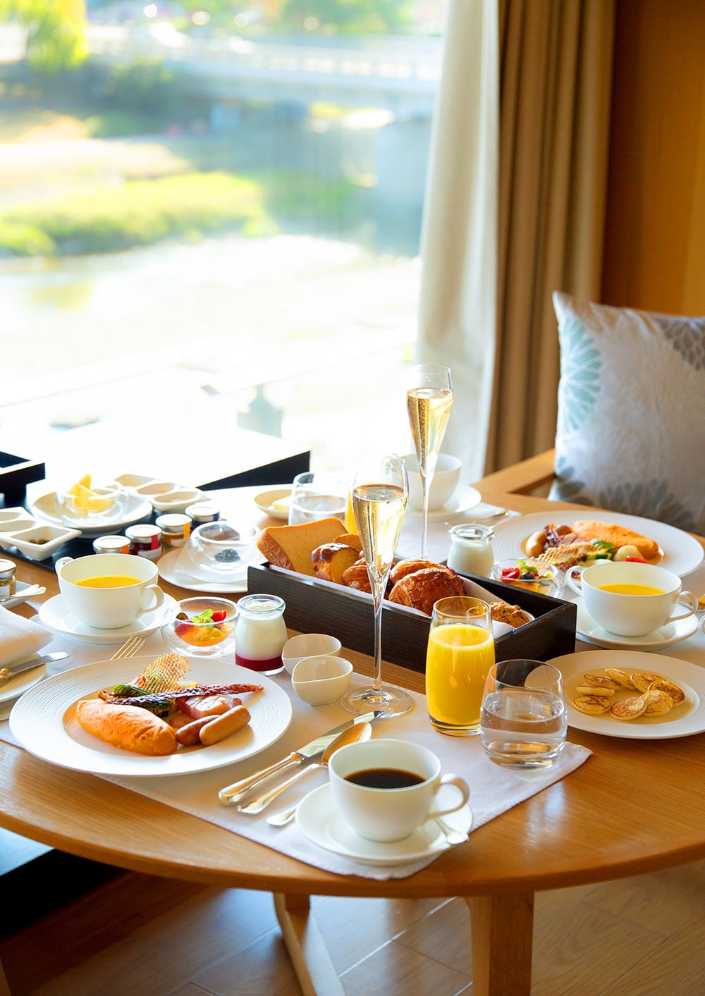 夏Paris6日目 リッツ・パリで優雅な朝食♪MAYUMIの地球の美しくラグジュアリーな場所を自由に体験するブログ