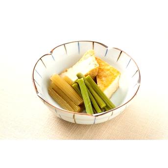 予約受付中 山菜 天然わらび１ｋｇおひたし 煮物 お味噌汁等に ヌメリが多く柔らかい あく抜きも同梱します野菜 山菜 産直アウル農家から直接野菜などの食材を購入できる産地直送の宅配通販サイト