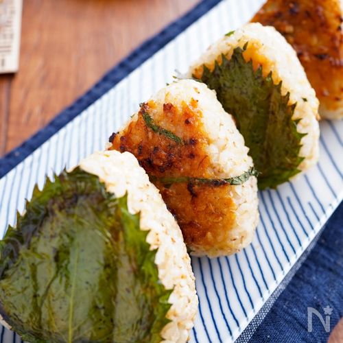 大葉香るごまみそ玄米焼きおにぎり