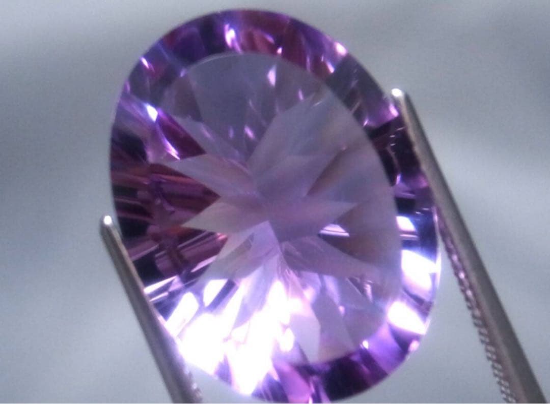 ごろごろ苺チョコ種類で選ぶ,チョコレート菓匠もりん