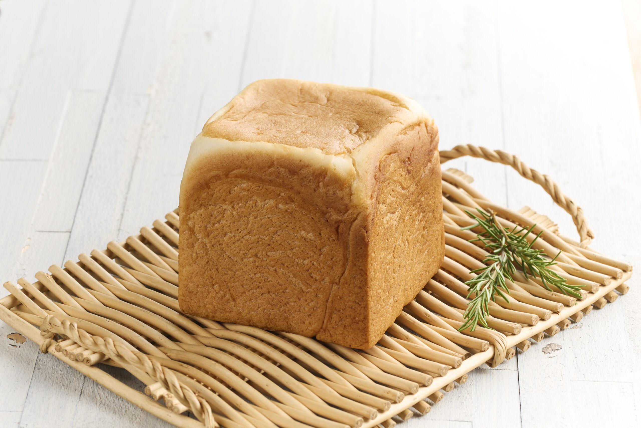 自然栽培米「ミズホチカラ」の米粉１００％使用のグルテンフリー無添加食パン