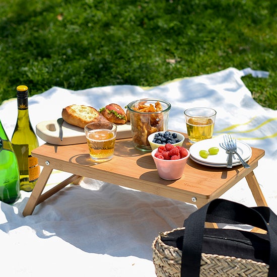 おしゃれピクニックに必須の持ち物はコレ♪映え写真のコツ・可愛いお弁当レシピも - PREMIUM OUTLETS TIMES