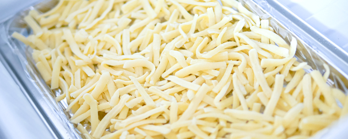 ミックスチーズを“パラパラ”のまま冷凍保存する方法知ってる？ 5秒でできる裏技が便利すぎるねとらぼ