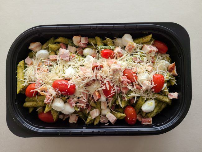 コストコの『ペストジェノベーゼペンネ』がバジルにモッツァレラで超おいしい！買てみた