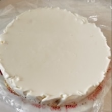 オーブン不要👌✨「焼かないチーズケーキ」レシピ5選, ., ————————————————————,クラシルごはん で投稿すると,クラシル公式がシェアします！ぜひ投稿してね🍳, ————————————————————, ., ▼レシピの詳細はアプリをご覧ください。,①焼かない クッキークリームチーズケーキ, ②覚えておきたい 定番レアチーズケーキ, ③抹茶のしましまチーズケーキ,