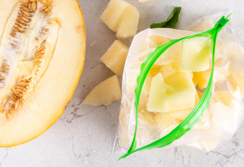 完熟メロンを冷凍しました