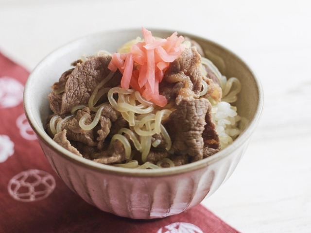 めんつゆで味付け簡単 牛丼