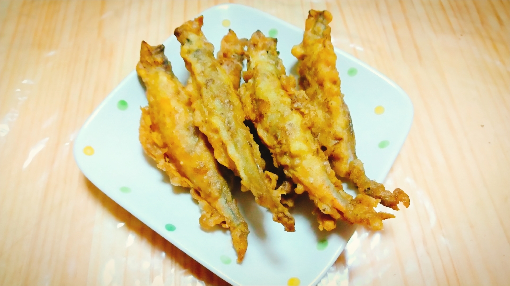 Amazon.co.jp: 特大 子持ち樺太ししゃもフライ 1kg 約40尾業務用 冷凍 加熱用 : 食品・飲料・お酒