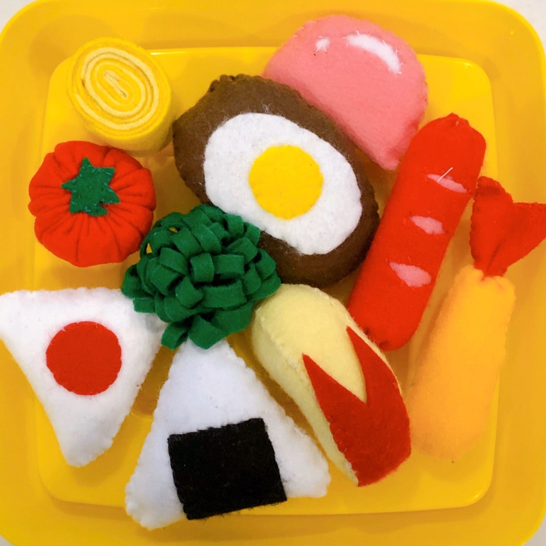 おべんとう フェルトままごとブック