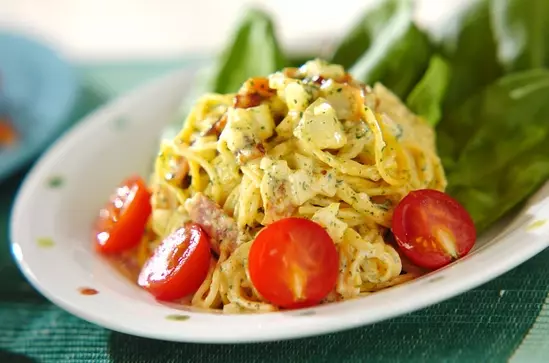 副菜♪でも♪しば漬けX豆腐X水菜♪のスパゲティ