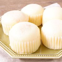 ミロ蒸しパン 栄養満点！子供のおやつタイムに最適。簡単に出来て冷凍出来る。 - YouTube