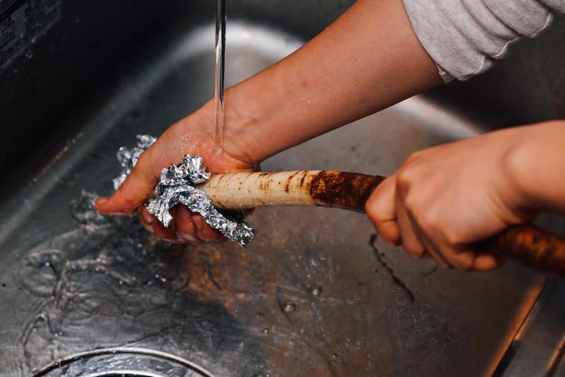 ごぼうのアク抜き時間を方法別に解説！しないとどうなるかも紹介食・料理オリーブオイルをひとまわし