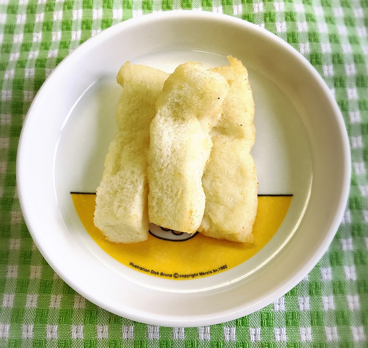 手作りスティックパン 離乳食の手づかみ食べにぴったり＆脳の活性化にもつながる！Baby-mo ベビモ