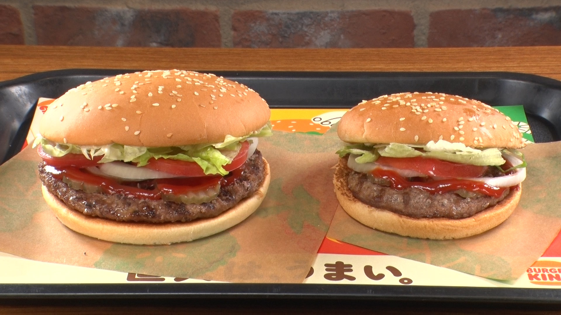 バーガーキング のワッパーとは？ハンバーガーやジュニアとサイズはどのくらい違うか 徹底解説 ！イチオシichioshi
