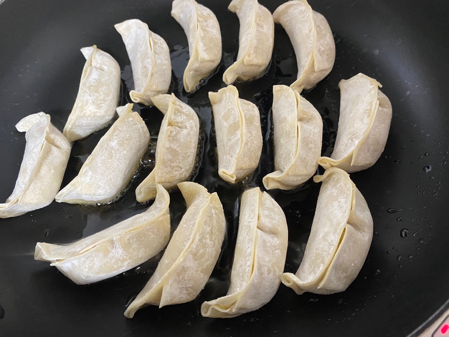 ミスターギョーザ徹底解説 絶品きゅうり等メニューから駐車場まで！Free Kyoto Lifeフリー京都ライフ