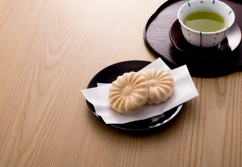 詰合もなか 12個牛乳もなか×6個、松の実もなか×6個北海道 最中 モナカ 詰め合わせ お菓子 ギフト - 北海道浜頓別町ふるさとチョイス- ふるさと納税サイト