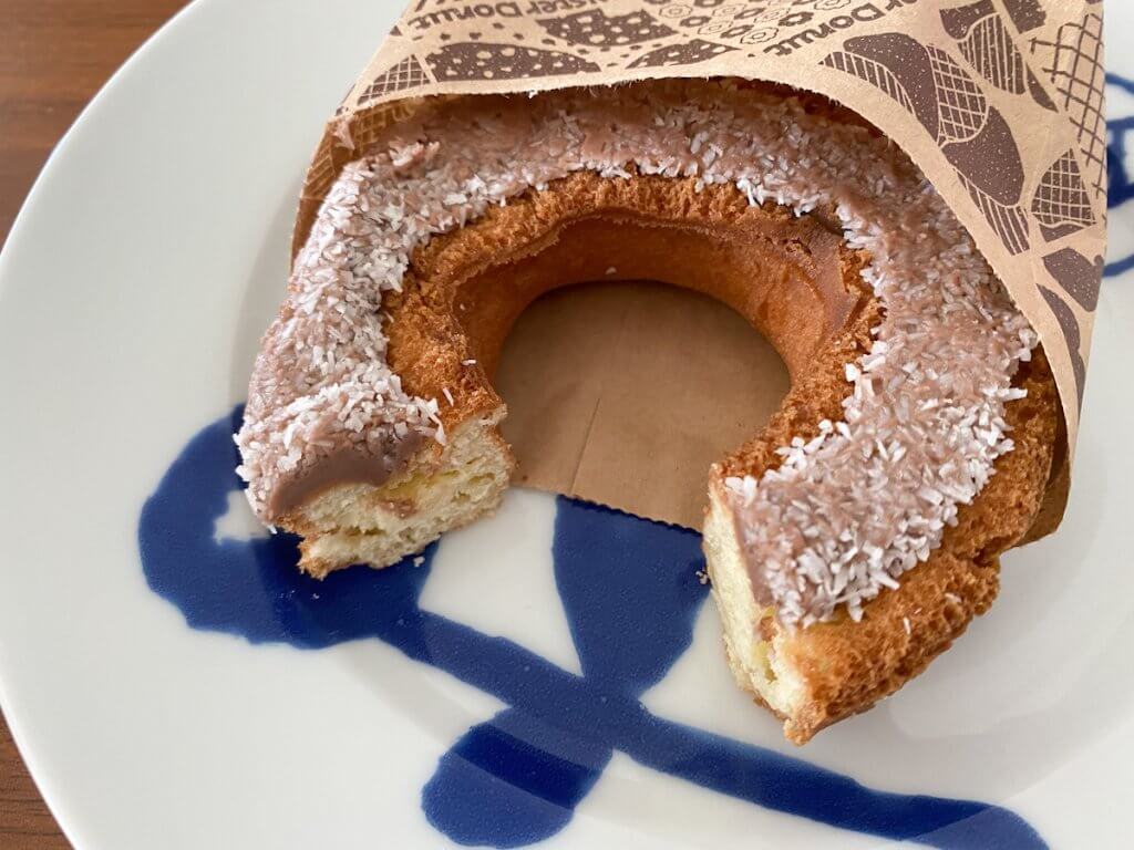 おやつメモ “ココナツチョコレート ミスタードーナツ ”好きなものの記録