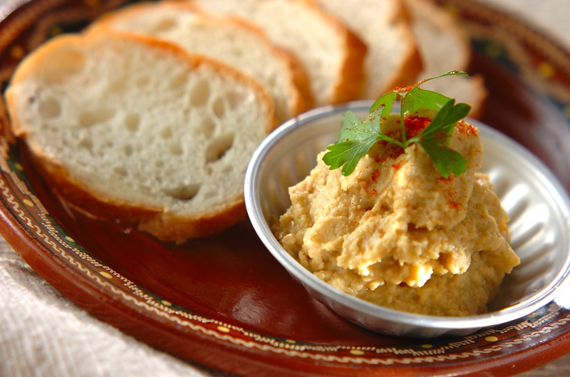 主夫がつくるひよこ豆の缶詰でフムス