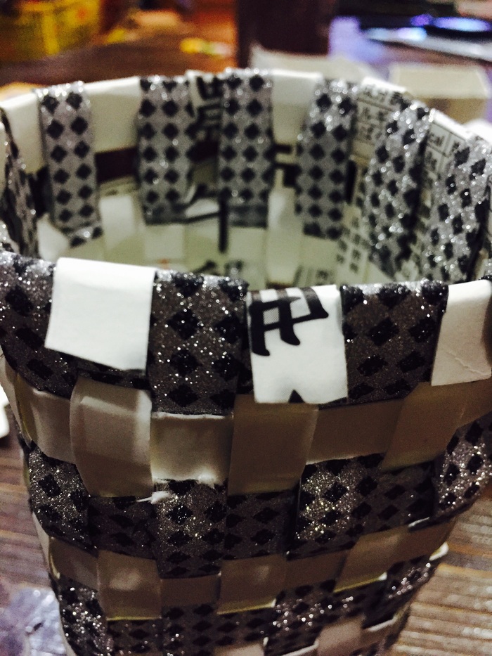 牛乳パックで バスケット を作りましたLEE