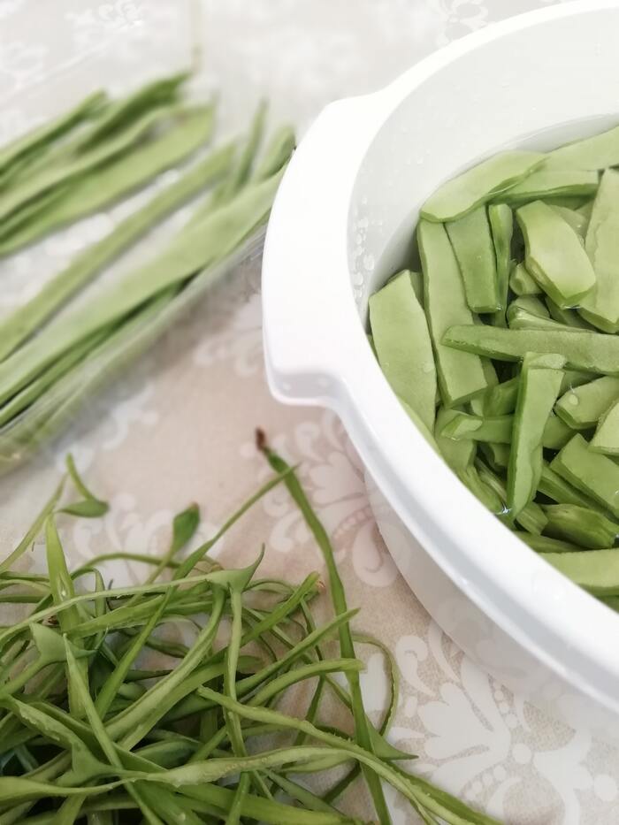 うまい！鶏肉とモロッコいんげんのコンソメバター醤油炒め