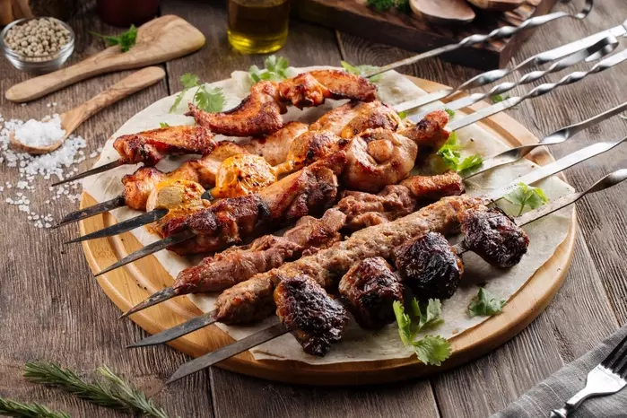 ドネルケバブはトルコの国民食！簡単本格レシピや現地のおすすめ店 トルコ旅行・トルコツアー おすすめプラン満載の ターキッシュエア＆トラベル