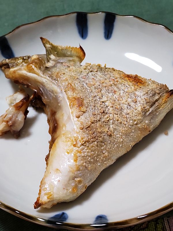 かんぱちカマの塩焼きとなんちゃって奈良漬け - TH69のときど記ログ