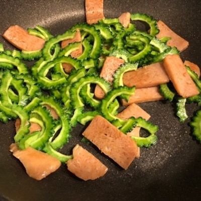 白だしで作る、ゴーヤーチャンプルー。レシピサイトNadia