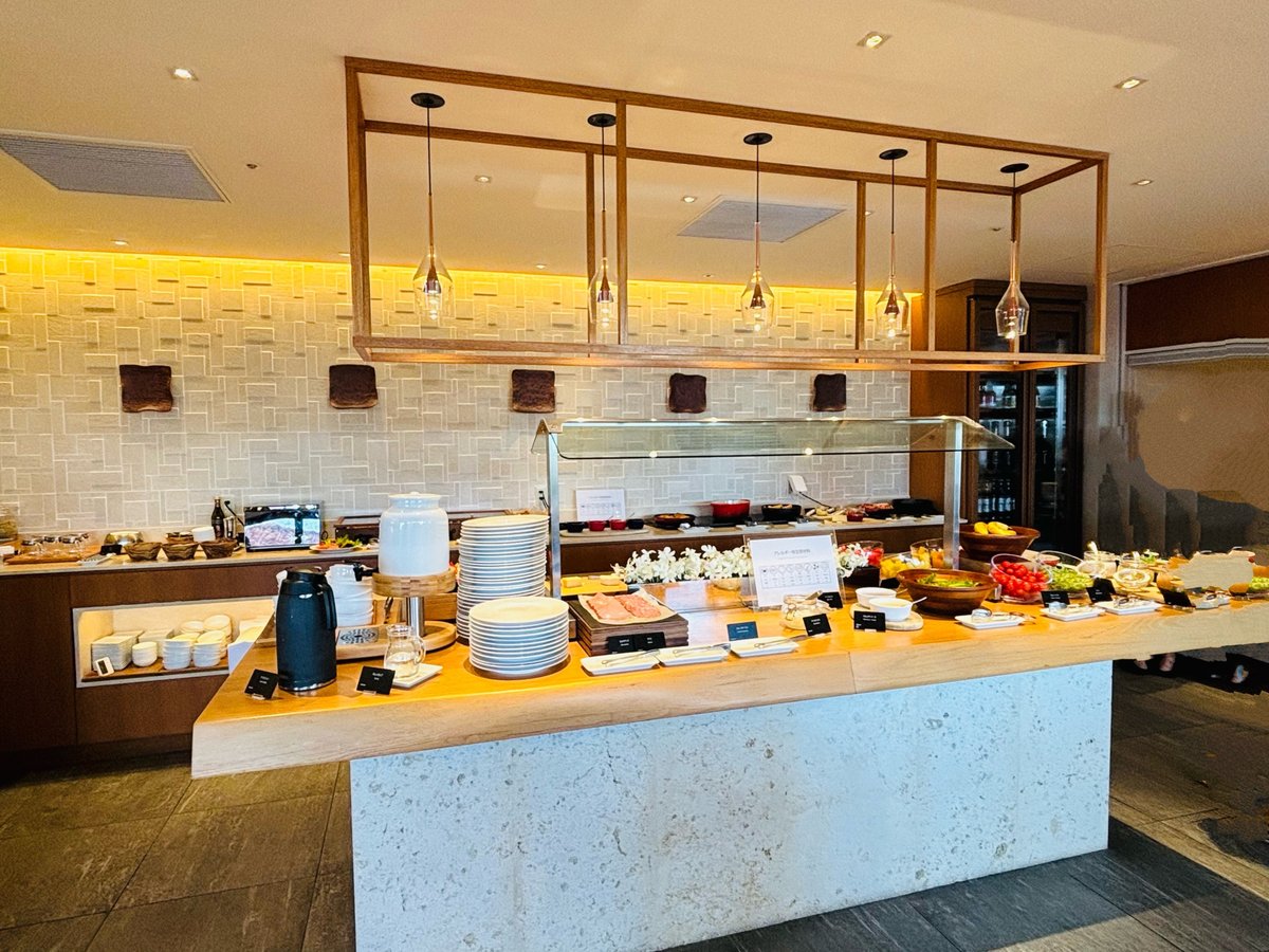 ホテルステイ ハイアットリージェンシー瀬良垣アイランド沖縄３ リージェンシークラブラウンジYuka