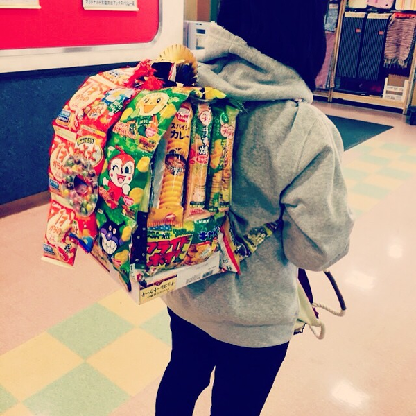 今、ちまたで話題の「お菓子リュック」の作り方とは？ - HOBBY SEARCHまとめ