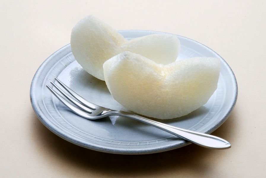 ＜astin muhler アスティンムーラー＞オックス 瑞々しいフルーツの 押しフルーツと押し花 をモチーフにしたプリントファブリック インクジェットプリントで実物のようなプリントです フルーツ柄 イチゴ柄 いちご レモン オレンジ キウイ いちじく 花柄