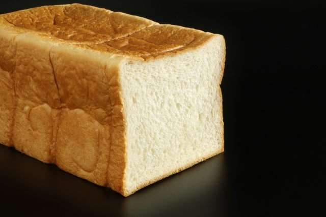 食パン 消費期限を過ぎてもカビが生えてない 食べてOK？→大手メーカーの解説が意外だった「湿度・温度・栄養等の条件が 」 GW特別再掲