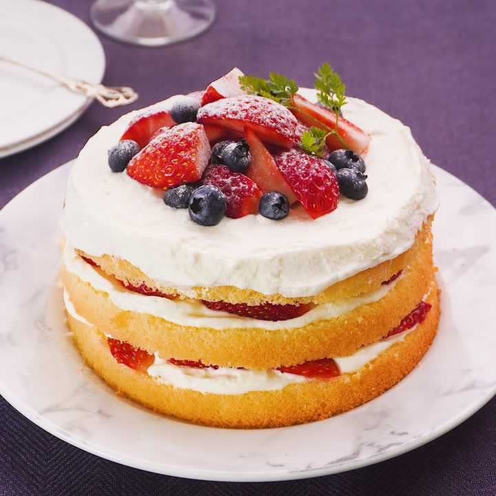 材料3つ メロンスペシャルでホールケーキ作ってみた！？🍈,ホールケーキ 手作りケーキお菓子作りhomemade