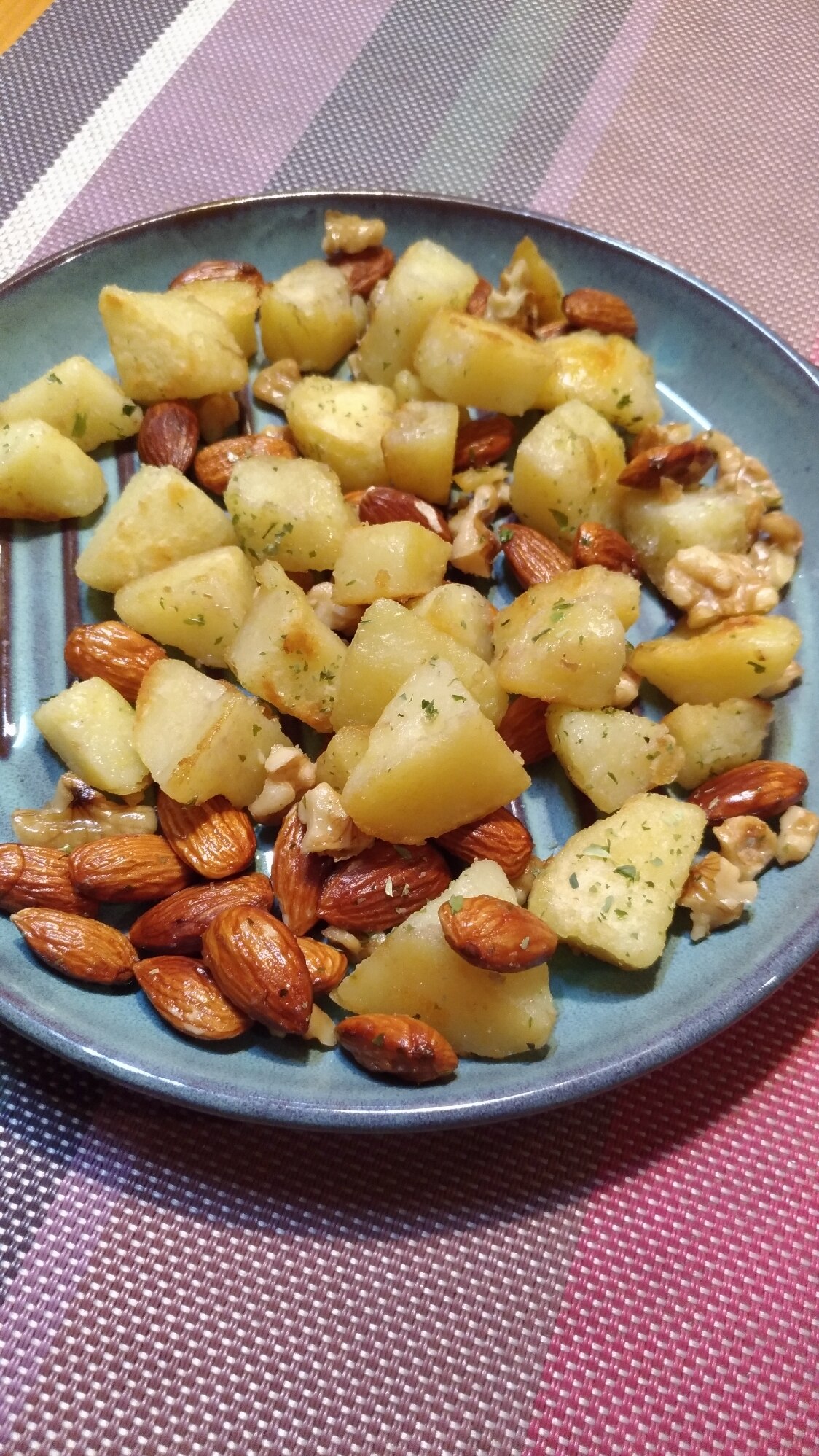 じゃがいものカリカリソテー」レシピ 栗原はるみさんおいしいLEEレシピLEE