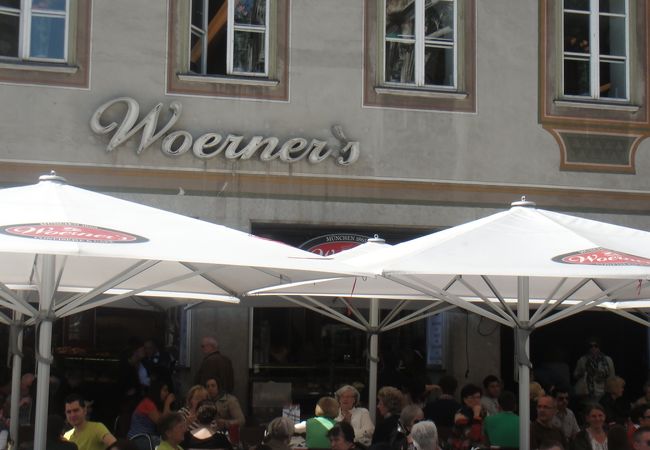 ミュンヘン一の名所「マリエン広場」で市庁舎とからくり時計を満喫しよう！Nicolenaworld ニコレナワールド