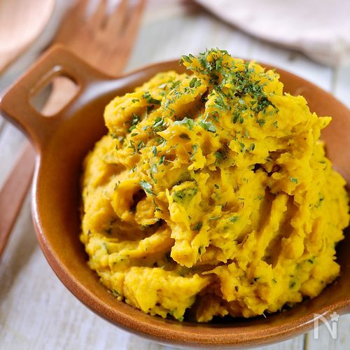 じっくり味しみ 栗かぼちゃのうま煮 1kg 26367 冷凍食品 業務用 おかず お弁当 南瓜 なんきん にもの 小鉢 副菜 総菜 和食野菜惣菜業務用食材 食彩ネットショップ