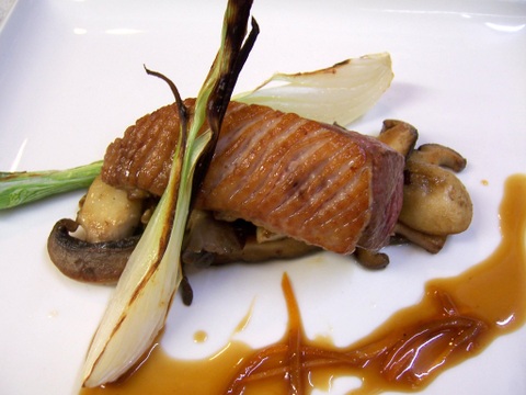 京都産 鴨胸肉のロースト・ソース・ビガラード : イル・レオーネ 千林大宮駅近くのシェフソムリエのブログ