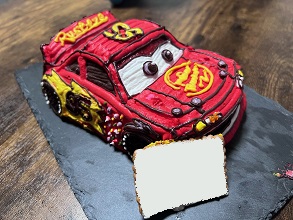 カービィ夏バージョン☀️🌺 6号 18cm では大きいという方は、 こちらの5号 15cm をご注文ください🙌 ご予約お待ちしております。カービィケーキバースデーケーキデコレーションケーキ似顔絵宮崎市神宮ケーキ屋さんレーズンバターサンド