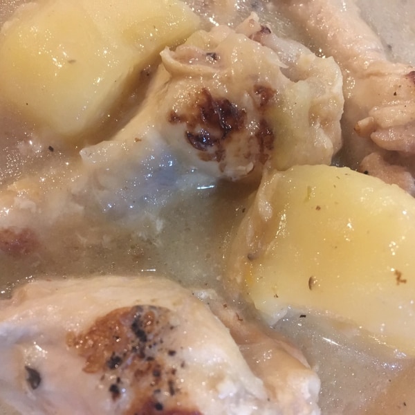 鶏とじゃがいもだけ。「手羽元スープ」でひとりの夜が待ち遠しくなる笠原なつみ元気がなくても作りたくなるレシピ:*noteから2冊の書籍化*: