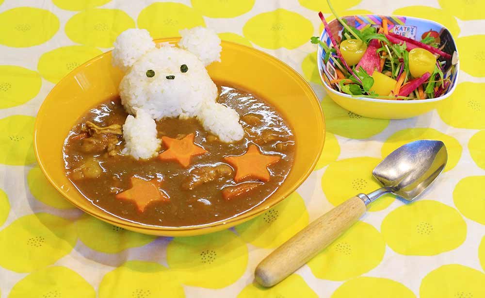 盛り付けのインパクトがすごい、スパイシーなキーマカレーの写真・画像素材-Snapmart スナップマート