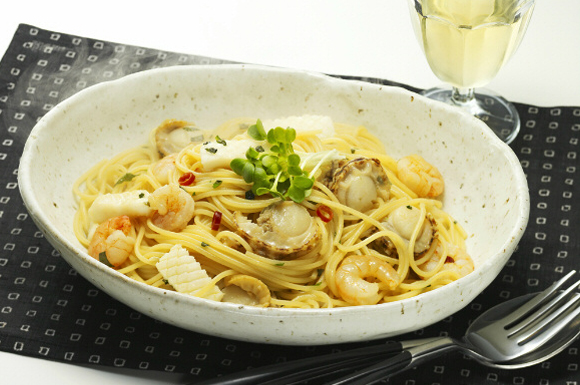 冷凍で簡単！ シーフードバター醤油パスタ