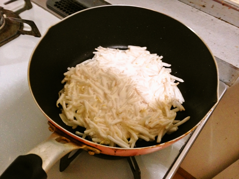 お好み焼きに入れる卵の代用品 7選 卵なしでもOK!?長芋や豆腐・ジャガイモなどおすすめ代替品を紹介代用品お探しサイト困った時に役立つ カワルン