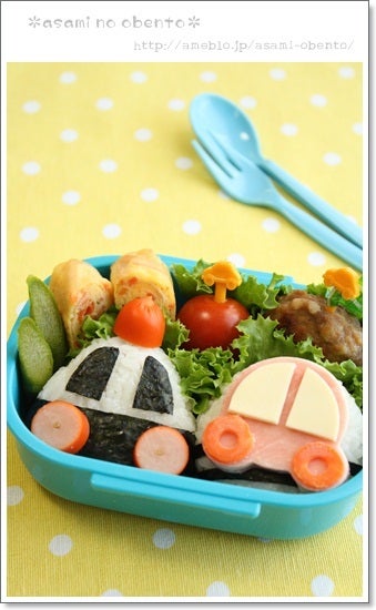 キャラ弁 可愛いパトカー弁当を持たせる旦那への嫌がらせ弁当