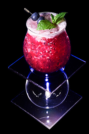 クラフト ブルーベリージンジャーカクテル – オーガニック蒸留酒のGreenbar